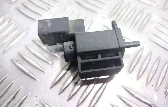 Audi A6 S6 C6 4F Turbo solenoid valve 037906283C