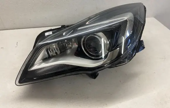 Opel Insignia A Headlight/headlamp 1ZT01116601 011160100011097 1ZT1862