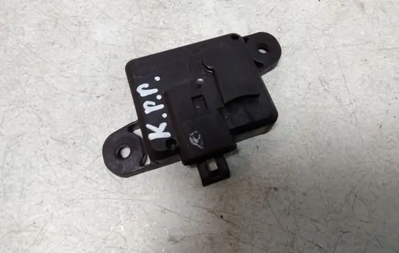Opel Zafira A Airbag deployment crash/impact sensor 09133263TG TGS02056268