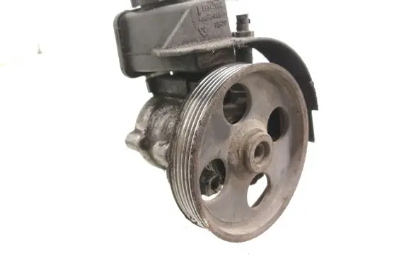 Citroen Xsara Picasso Power steering pump 9631914280 26071809