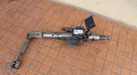 Volkswagen New Beetle Steering wheel axle 1J1419501DC