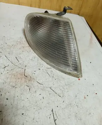 Ford Galaxy Front indicator light