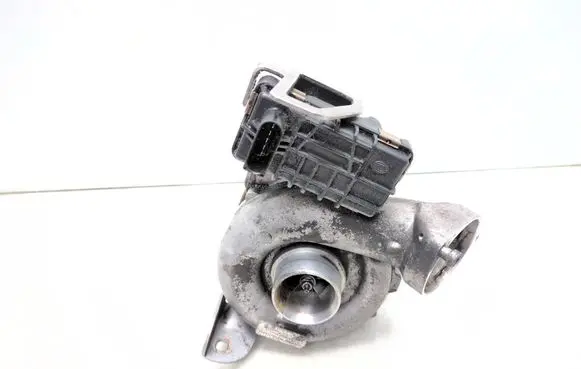 BMW 5 E60 E61 Turbo 7794259 75835121 781751