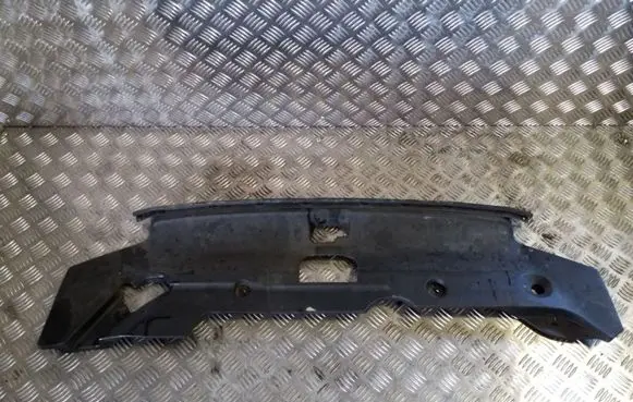 Radiator trim