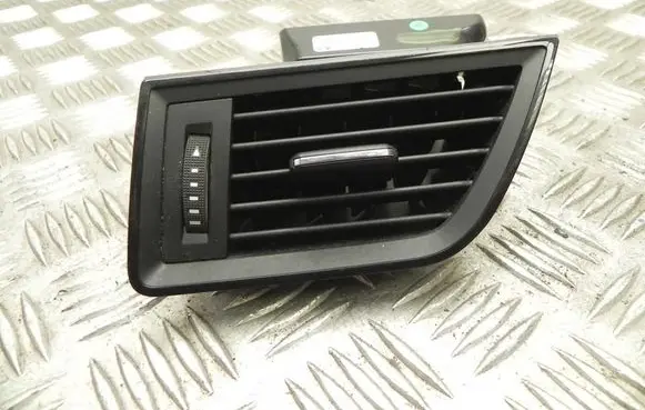 Skoda Fabia Mk3 (NJ) Rear air vent grill 5JA819701H