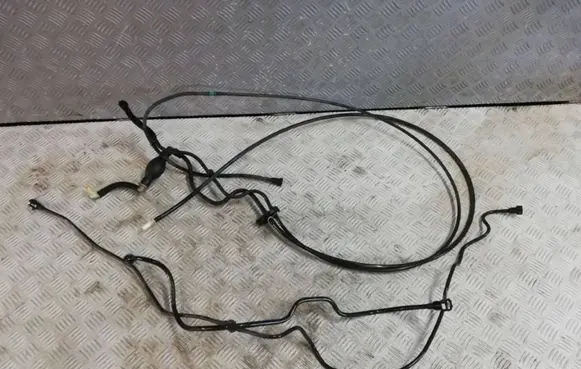 Citroen DS5 Fuel line pipe