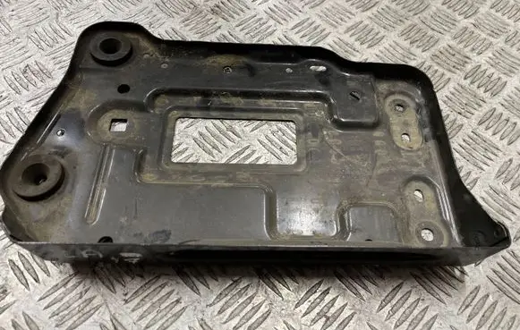 Mercedes-Benz CLA C117 X117 W117 Battery tray A2466200018