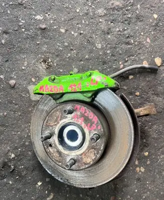 Mazda 121 Front wheel hub spindle knuckle 7262