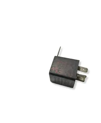 Audi A4 S4 B6 8E 8H Light relay D7502 800030 12V21W