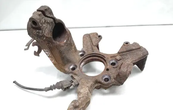 Volkswagen Golf VI Front wheel hub spindle knuckle 003857