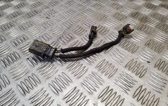 Ford Kuga I Fuel injector wires 