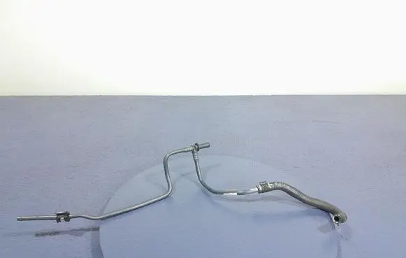 Skoda Octavia 985 Engine coolant pipe/hose 05E121064