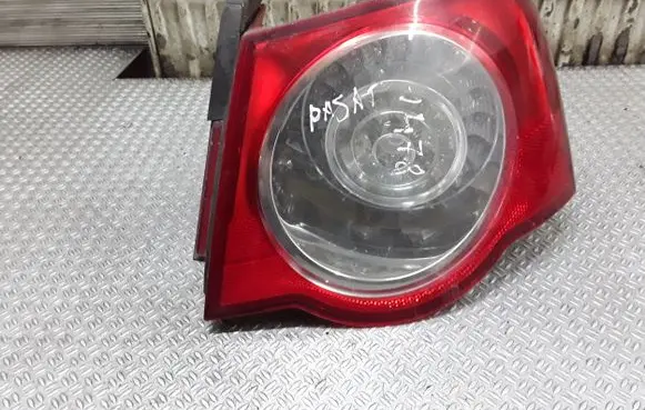 Volkswagen PASSAT B6 Rear/tail lights 3C5945096C