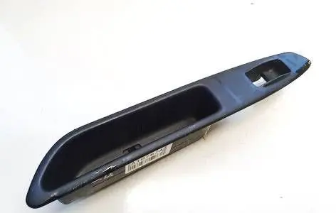 Subaru Forester SG Front door window switch trim sar90