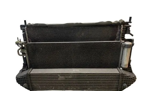 Ford Kuga II Radiator set FV416K775AB EJ7H19710AC EJ738C607AE