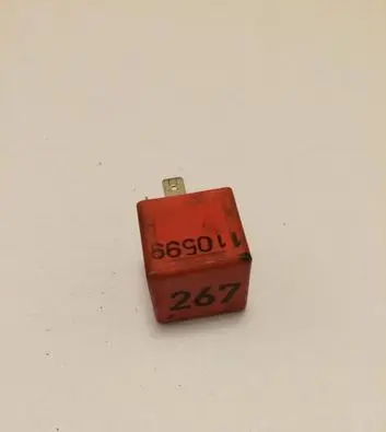 Audi A6 S6 C5 4B Other relay 899519000