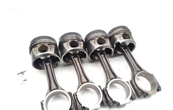Volkswagen PASSAT B6 Piston with connecting rod CBAB
