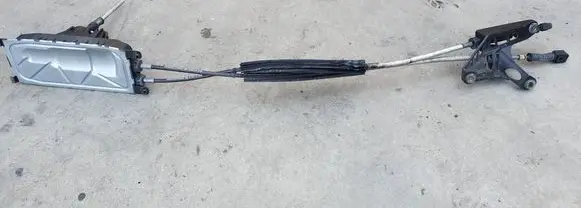 Skoda Octavia Mk3 (5E) Gear shift cable linkage 5Q0711049AP