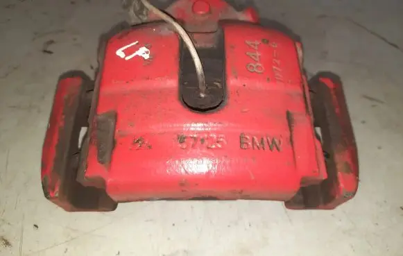 BMW X3 E83 Front brake caliper