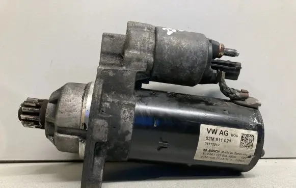 Skoda Yeti (5L) Starter motor 02M911024 06112012