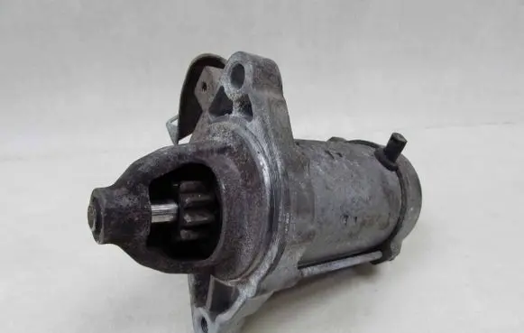 Toyota Yaris Starter motor 28100-0Q050 49290
