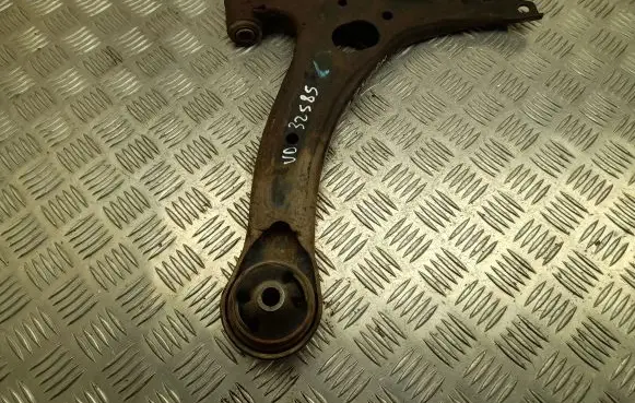 Dacia Spring Front lower control arm/wishbone 739