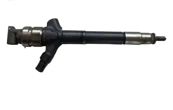 Toyota Avensis T250 Fuel injector 236700R050