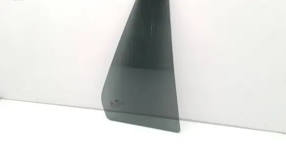Hyundai Santa Fe Rear vent window glass AS3