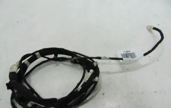 Peugeot Rifter Radio antenna 9827030780