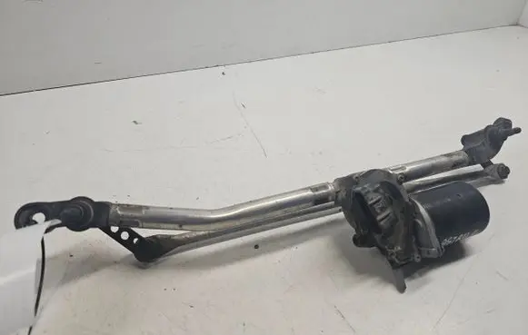 Opel Astra G Front wiper linkage and motor 404387