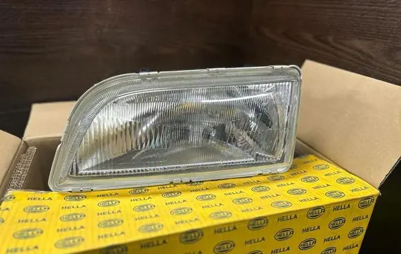Volvo S40, V40 Headlight/headlamp 1AG007302171 007