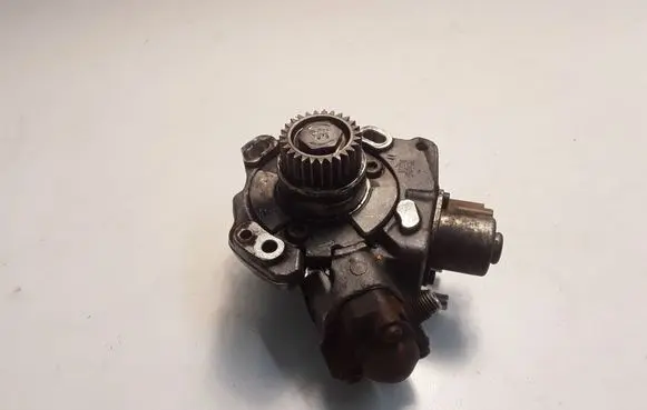 Ford Galaxy Fuel injection high pressure pump 9674984480