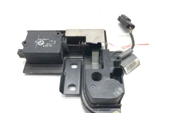 BMW 5 E39 Tailgate boot lock/latch motor 8360193
