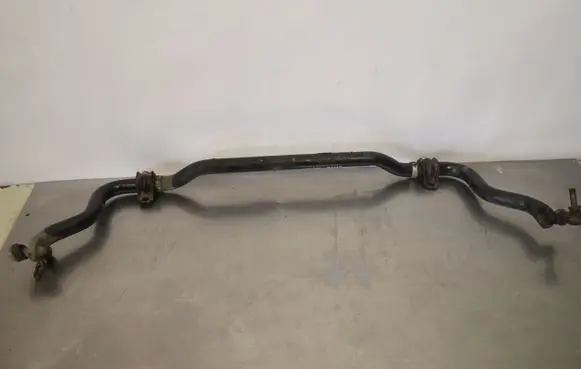 Infiniti M Front anti-roll bar/sway bar