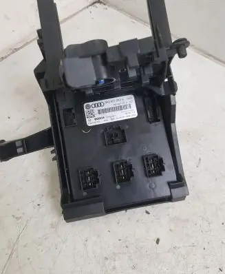 Audi A4 S4 B8 8K Comfort/convenience module 8K0907063A
