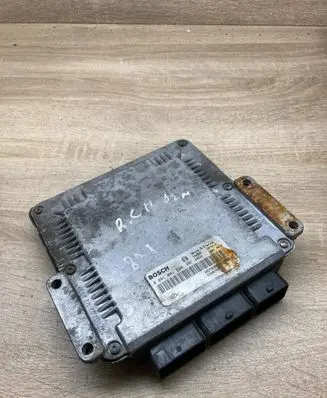 Renault Megane I Engine control unit/module ECU 8200039569 0281001934