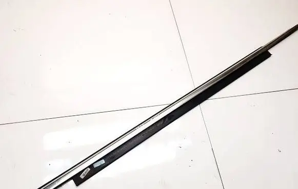 Audi A7 S7 4G Front door glass trim molding 4g8853264b