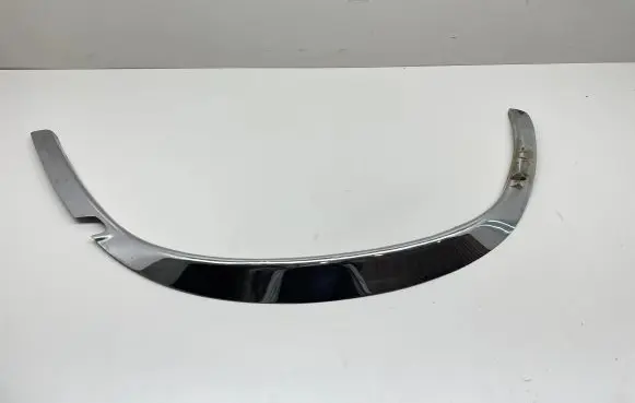Front arch trim