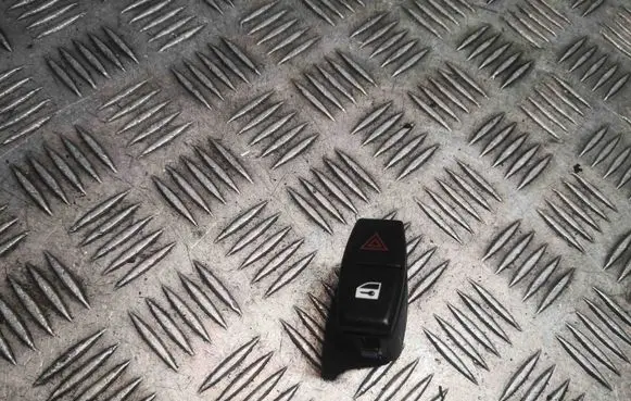 Hazard light switch