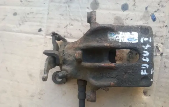 Rear brake caliper