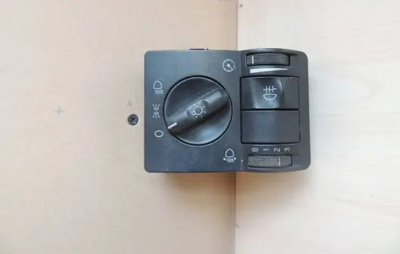 Opel Zafira B Light switch 6U11790 7199116