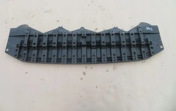 Toyota Aygo AB10 Front bumper skid plate/under tray 52618-0H020