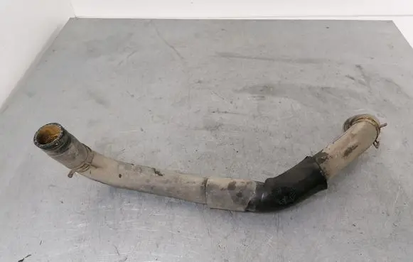 Hyundai Santa Fe Engine coolant pipe/hose