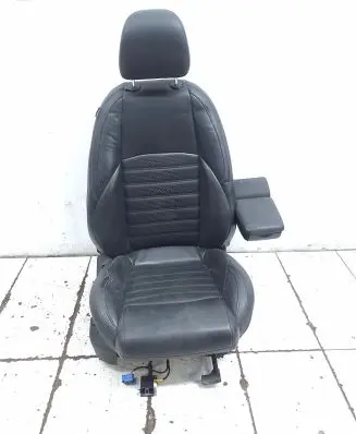Alfa Romeo Giulietta Front driver seat 040318 50517642