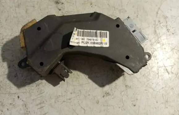 Opel Vectra C Heater blower fan relay 73421312U K006962R