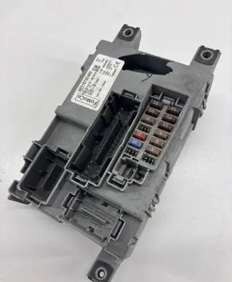 Ford Ka Fuse box set 00518762480