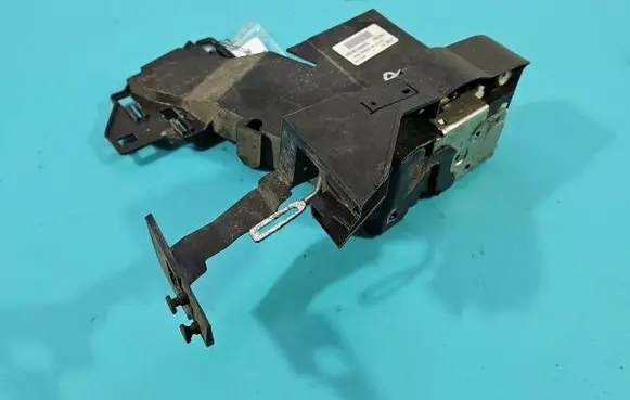 Ford Fiesta Front door lock 2S51B219A64DJ IMPRK1482500