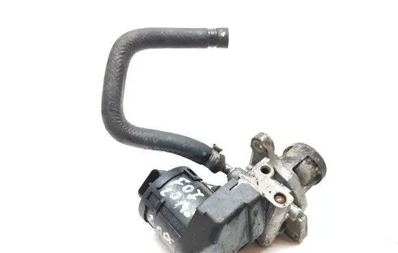 BMW 7 F01 F02 F03 F04 EGR valve cooler 7810871
