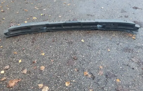Mercedes-Benz A W169 Front bumper foam support bar A1698850537 190000024