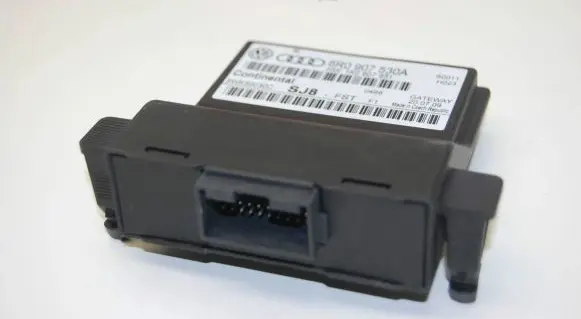 Volkswagen Polo V 6R Gateway control module 6R0907530A